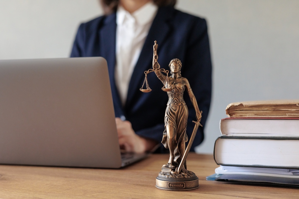 a-european-woman-lawyer-talk-to-clients-on-a-webc-2025-02-22-17-07-35-utc
